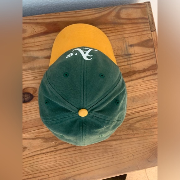 Youth New Era MLB Oakland Athletics Logo Cap - Picture 9 of 9